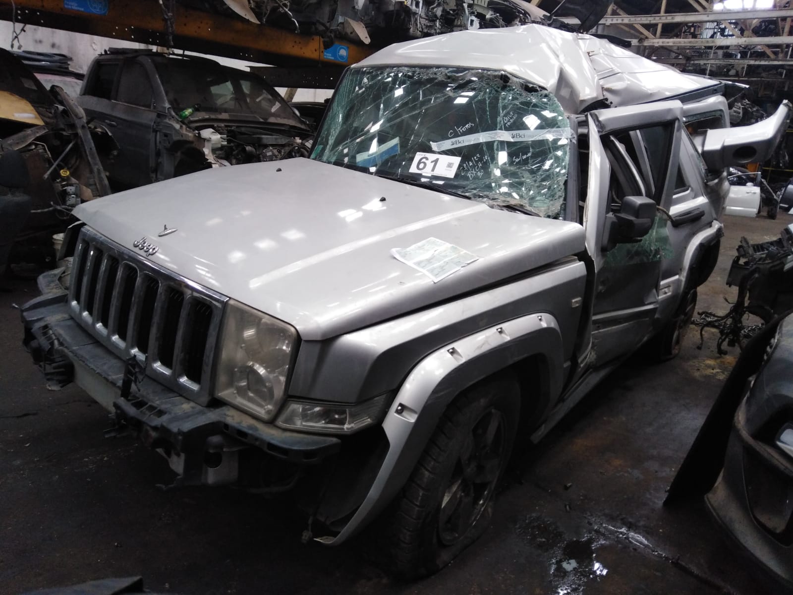  Jeep COMMANDER 2006    EN DESARME